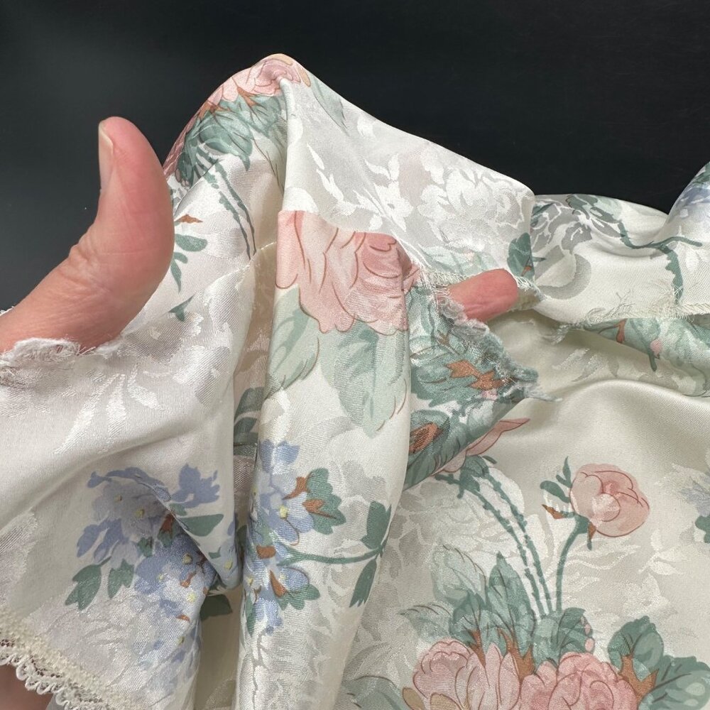Vintage Nightgown Robe Set 1980s Dreamtime USA Floral Lace Trim Pastel Med? READ - Picture 7 of 10